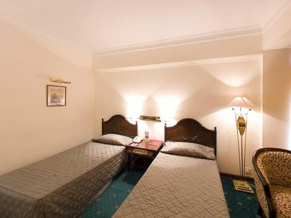 Hotel Mountview จัณฑีครห์ ภายนอก รูปภาพ